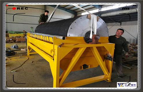 河沙磁選機(jī)，河沙磁選機(jī)的脈石磁性礦物在翻動(dòng)中注意的問(wèn)題_小型磁選機(jī)_水洗篩沙機(jī)沙子分選機(jī)價(jià)格 