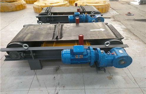 永磁自卸式除鐵器，寧夏永磁自卸式除鐵器技術(shù)參數(shù)_技術(shù)參數(shù)_寧夏永磁自卸式除鐵器技術(shù)參數(shù)磁塊安裝方式_如何換帶