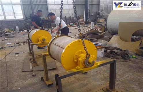 強(qiáng)磁滾筒，河南皮帶機(jī)強(qiáng)磁滾筒_滾筒磁選機(jī)多少錢一臺(tái)，河南皮帶機(jī)強(qiáng)磁滾筒工作原理 