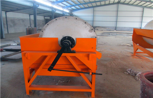 干式磁選機，江西好的干式磁選機廠家_推薦合適廠家皮帶及結(jié)構(gòu)價格，江西好的干式磁選機廠家