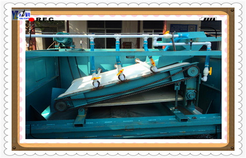 平板濕式磁選機(jī)，湖南平板濕式磁選機(jī)價(jià)格_皮帶老跑偏的磁筒更換工作原理_選礦規(guī)格參數(shù)及執(zhí)行標(biāo)準(zhǔn) 